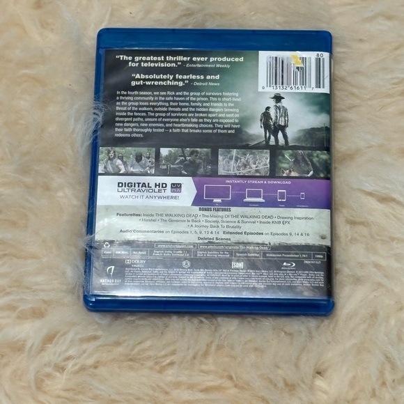 The Walking Dead Season 4 Blu-Ray - Picture 2 of 3